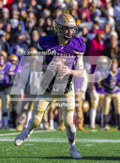 Thumbnail 1 in Plainedge vs. Sayville (Long Island Division III Championship) photogallery.