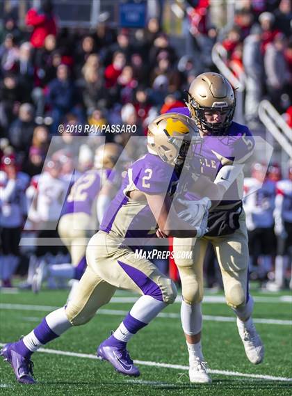 Thumbnail 2 in Plainedge vs. Sayville (Long Island Division III Championship) photogallery.