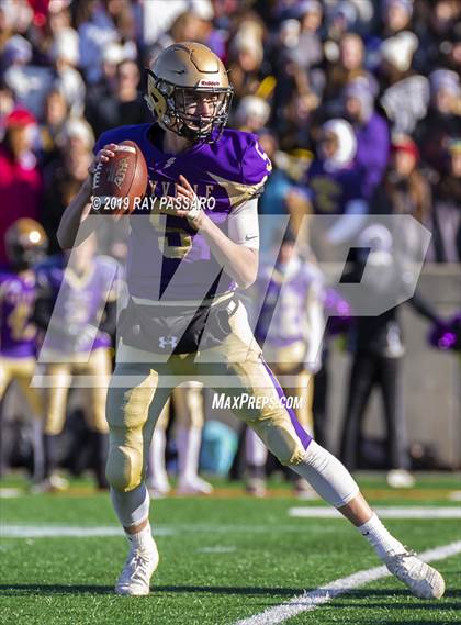 Thumbnail 2 in Plainedge vs. Sayville (Long Island Division III Championship) photogallery.