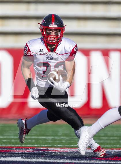 Thumbnail 1 in Plainedge vs. Sayville (Long Island Division III Championship) photogallery.