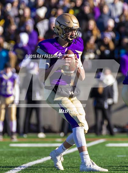 Thumbnail 2 in Plainedge vs. Sayville (Long Island Division III Championship) photogallery.