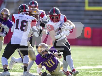 Thumbnail 1 in Plainedge vs. Sayville (Long Island Division III Championship) photogallery.