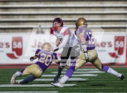 Thumbnail 2 in Plainedge vs. Sayville (Long Island Division III Championship) photogallery.