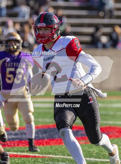 Thumbnail 1 in Plainedge vs. Sayville (Long Island Division III Championship) photogallery.