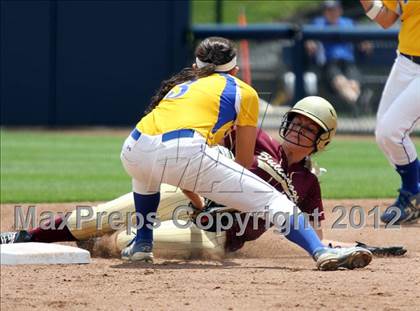 Thumbnail 2 in Big Spring vs. Valley View (PIAA Class AAA Final) photogallery.