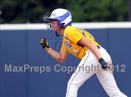 Thumbnail 3 in Big Spring vs. Valley View (PIAA Class AAA Final) photogallery.