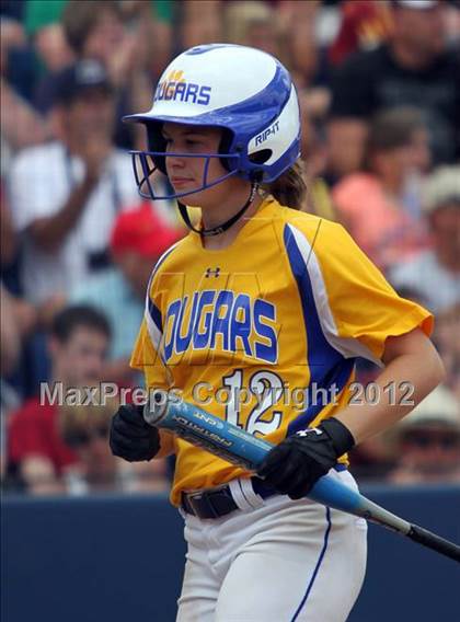 Thumbnail 1 in Big Spring vs. Valley View (PIAA Class AAA Final) photogallery.