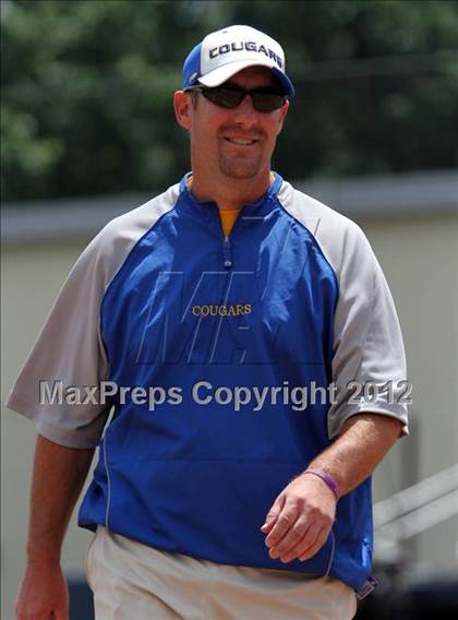 Thumbnail 3 in Big Spring vs. Valley View (PIAA Class AAA Final) photogallery.