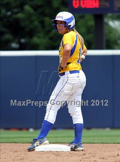 Thumbnail 1 in Big Spring vs. Valley View (PIAA Class AAA Final) photogallery.