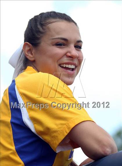 Thumbnail 2 in Big Spring vs. Valley View (PIAA Class AAA Final) photogallery.