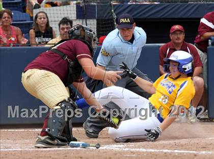 Thumbnail 1 in Big Spring vs. Valley View (PIAA Class AAA Final) photogallery.