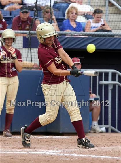 Thumbnail 1 in Big Spring vs. Valley View (PIAA Class AAA Final) photogallery.
