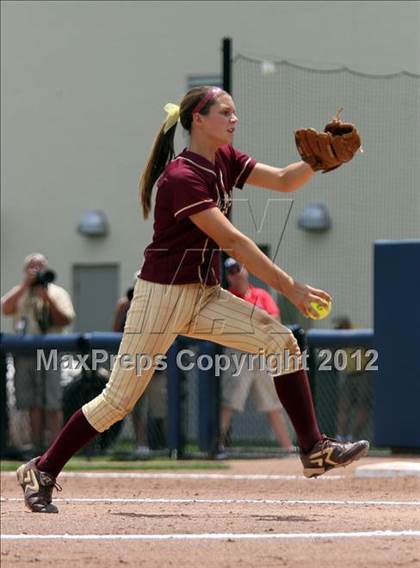 Thumbnail 1 in Big Spring vs. Valley View (PIAA Class AAA Final) photogallery.