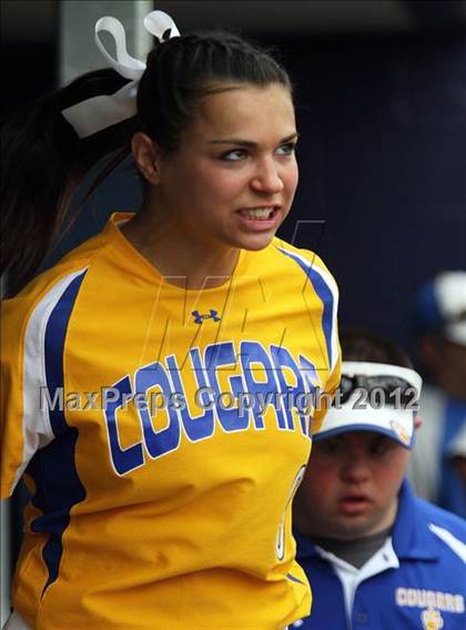 Thumbnail 1 in Big Spring vs. Valley View (PIAA Class AAA Final) photogallery.