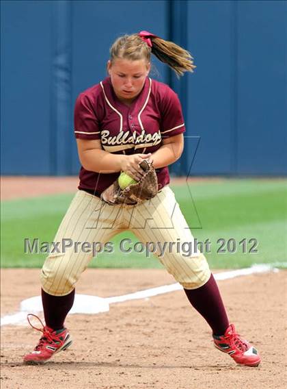 Thumbnail 2 in Big Spring vs. Valley View (PIAA Class AAA Final) photogallery.