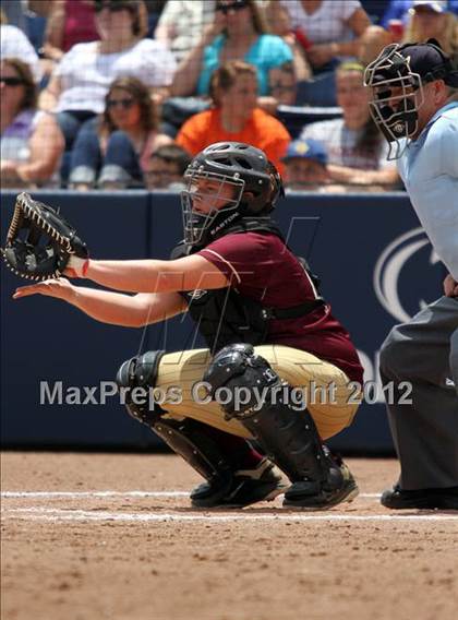 Thumbnail 2 in Big Spring vs. Valley View (PIAA Class AAA Final) photogallery.