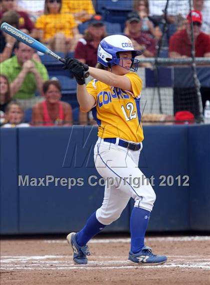 Thumbnail 1 in Big Spring vs. Valley View (PIAA Class AAA Final) photogallery.