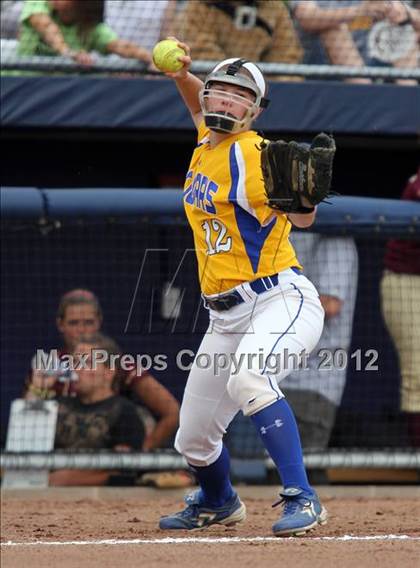Thumbnail 1 in Big Spring vs. Valley View (PIAA Class AAA Final) photogallery.