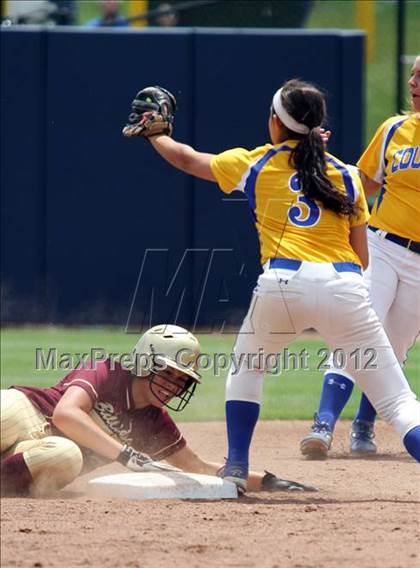 Thumbnail 3 in Big Spring vs. Valley View (PIAA Class AAA Final) photogallery.