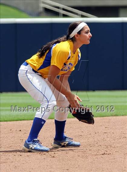 Thumbnail 1 in Big Spring vs. Valley View (PIAA Class AAA Final) photogallery.