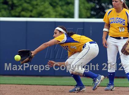 Thumbnail 1 in Big Spring vs. Valley View (PIAA Class AAA Final) photogallery.