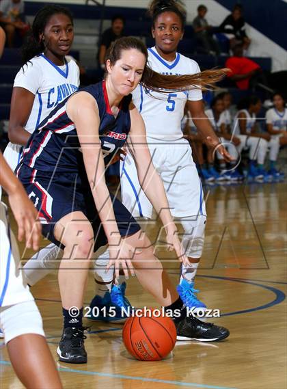 Thumbnail 3 in Serra vs. Coronado photogallery.