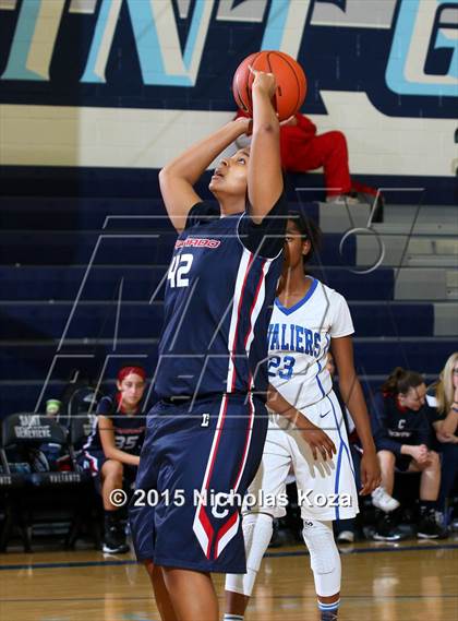 Thumbnail 2 in Serra vs. Coronado photogallery.