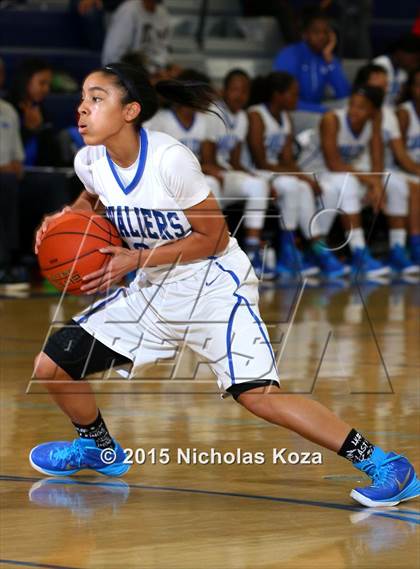 Thumbnail 2 in Serra vs. Coronado photogallery.