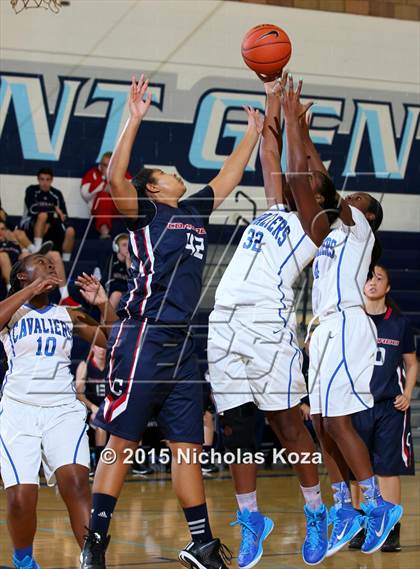 Thumbnail 3 in Serra vs. Coronado photogallery.