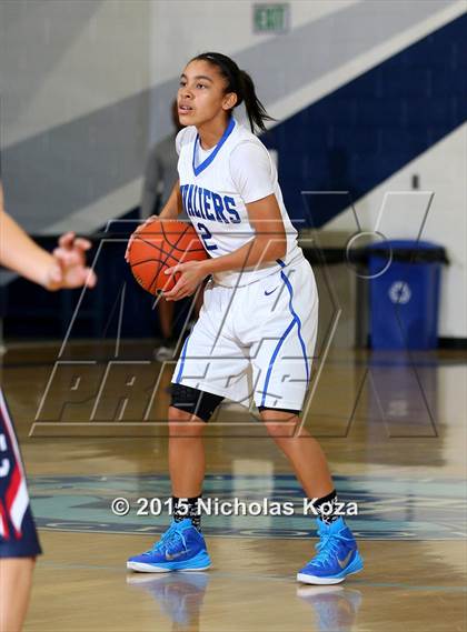 Thumbnail 3 in Serra vs. Coronado photogallery.