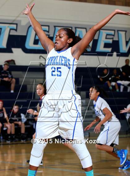 Thumbnail 2 in Serra vs. Coronado photogallery.