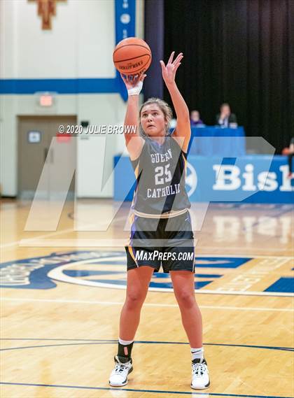 Thumbnail 2 in Guerin Catholic @ Indianapolis Bishop Chatard photogallery.