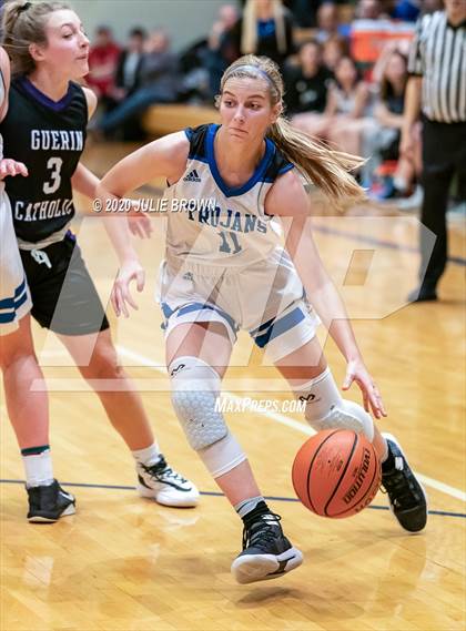 Thumbnail 3 in Guerin Catholic @ Indianapolis Bishop Chatard photogallery.