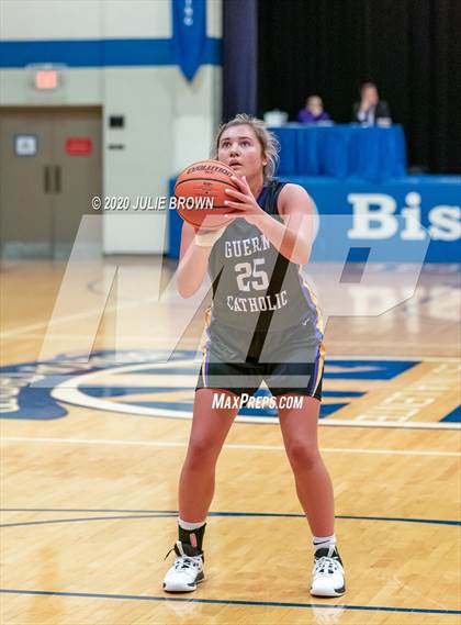 Thumbnail 1 in Guerin Catholic @ Indianapolis Bishop Chatard photogallery.