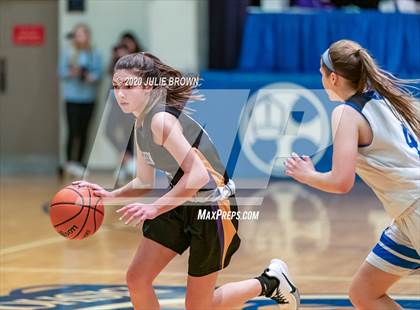 Thumbnail 1 in Guerin Catholic @ Indianapolis Bishop Chatard photogallery.