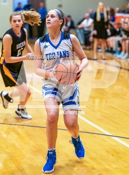 Thumbnail 1 in Guerin Catholic @ Indianapolis Bishop Chatard photogallery.