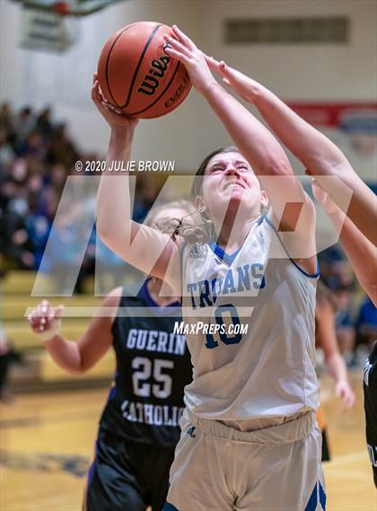 Thumbnail 1 in Guerin Catholic @ Indianapolis Bishop Chatard photogallery.