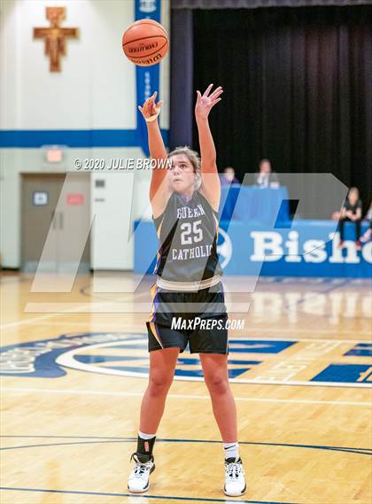 Thumbnail 3 in Guerin Catholic @ Indianapolis Bishop Chatard photogallery.