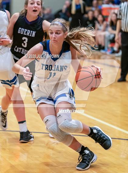 Thumbnail 2 in Guerin Catholic @ Indianapolis Bishop Chatard photogallery.