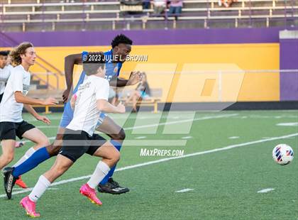 Thumbnail 3 in Kokomo vs Lebanon (IHSAA Sectional 5 Round 1) photogallery.