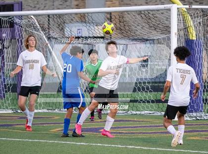 Thumbnail 1 in Kokomo vs Lebanon (IHSAA Sectional 5 Round 1) photogallery.