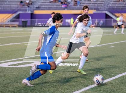 Thumbnail 3 in Kokomo vs Lebanon (IHSAA Sectional 5 Round 1) photogallery.