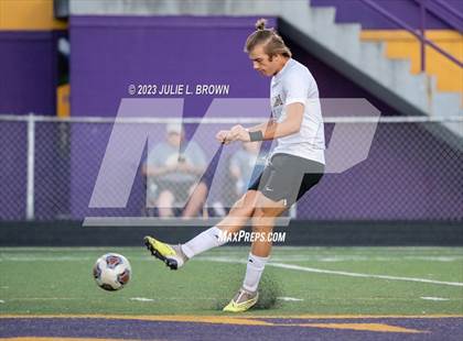 Thumbnail 1 in Kokomo vs Lebanon (IHSAA Sectional 5 Round 1) photogallery.