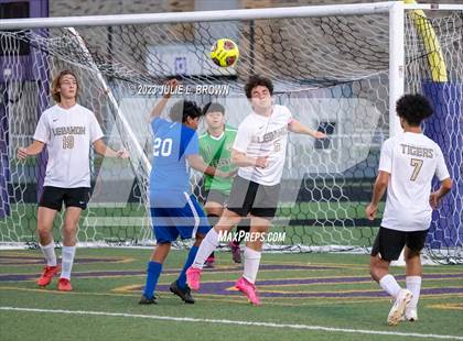 Thumbnail 2 in Kokomo vs Lebanon (IHSAA Sectional 5 Round 1) photogallery.