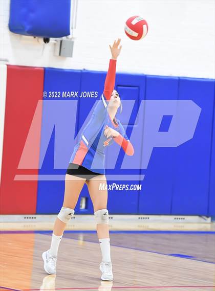 Thumbnail 2 in Moon Valley vs. Mingus (JV) photogallery.