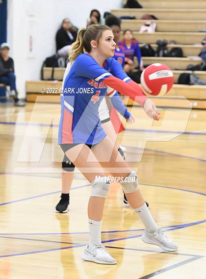 Thumbnail 1 in Moon Valley vs. Mingus (JV) photogallery.
