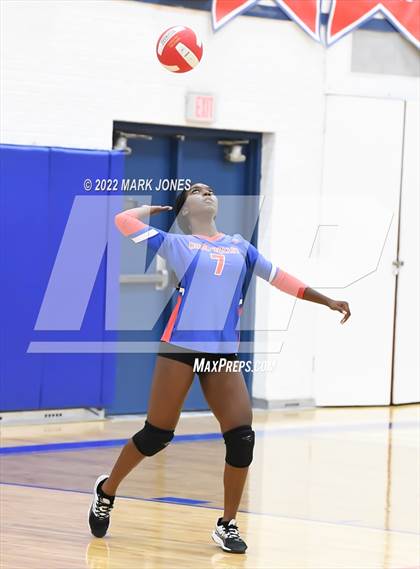 Thumbnail 2 in Moon Valley vs. Mingus (JV) photogallery.