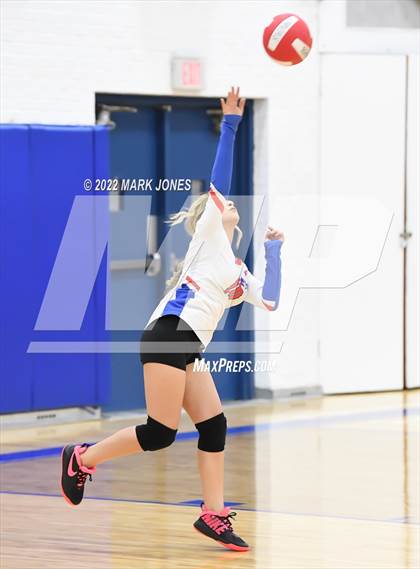 Thumbnail 1 in Moon Valley vs. Mingus (JV) photogallery.