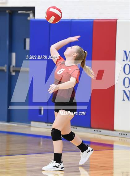 Thumbnail 1 in Moon Valley vs. Mingus (JV) photogallery.