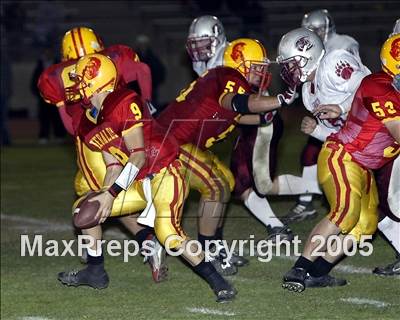 Thumbnail 2 in Calvary Chapel Downey vs. Whittier Christian photogallery.